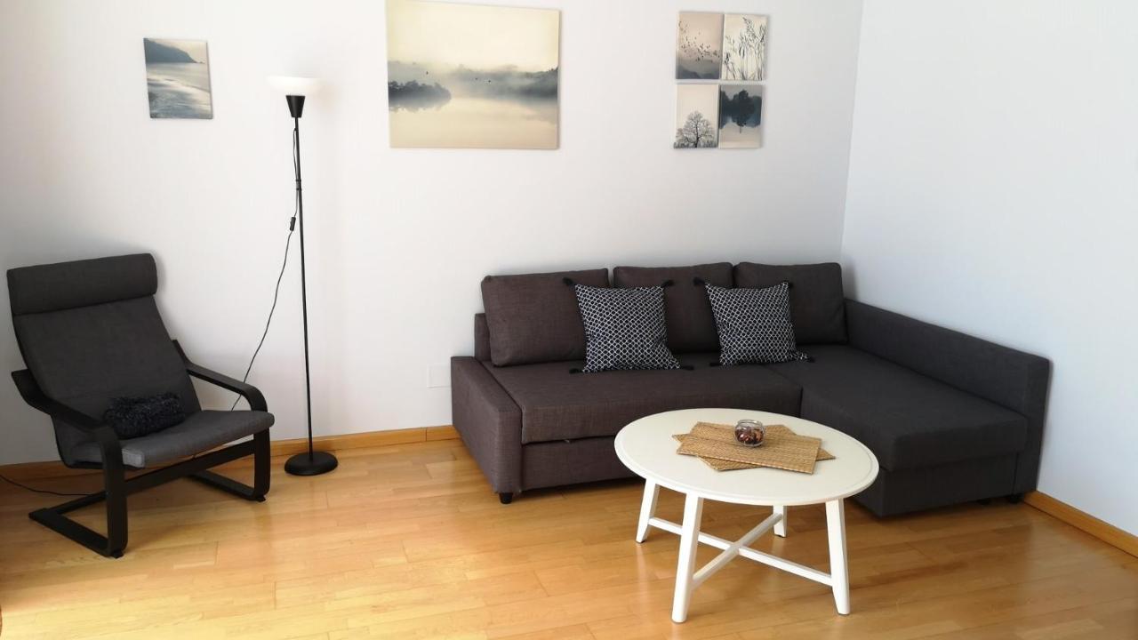 Apartamento 1 Madrid Bagian luar foto