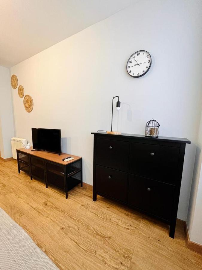 Apartamento 1 Madrid Bagian luar foto