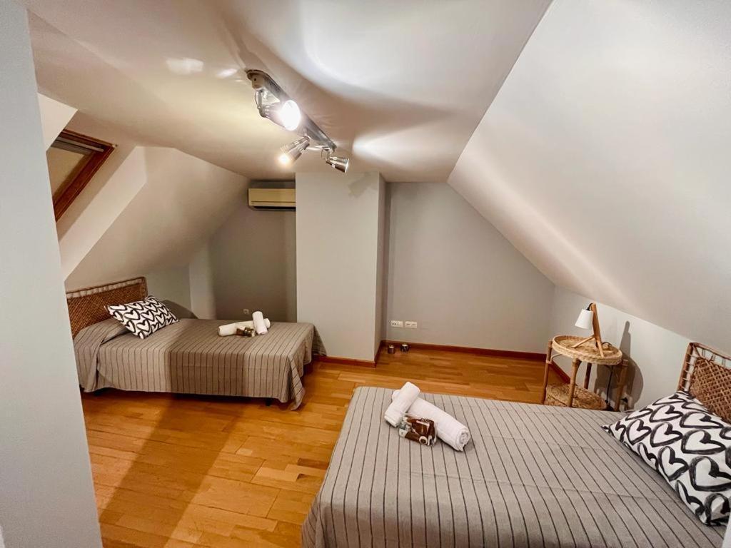 Apartamento 1 Madrid Bagian luar foto