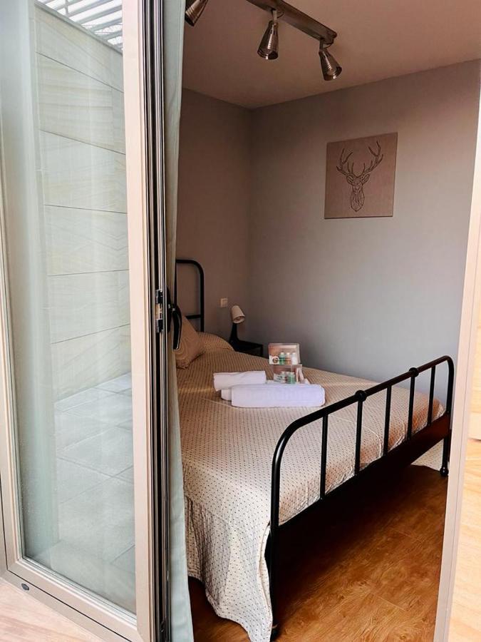 Apartamento 1 Madrid Bagian luar foto