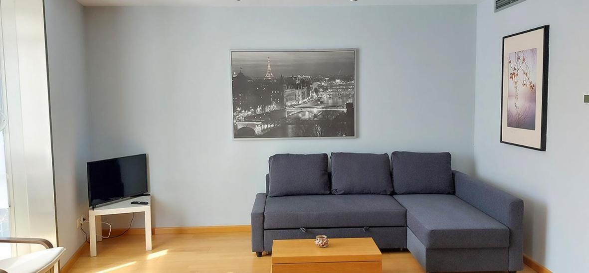 Apartamento 1 Madrid Bagian luar foto